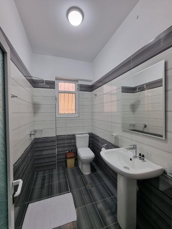 Ideal Apartments & Rooms Саранда Экстерьер фото